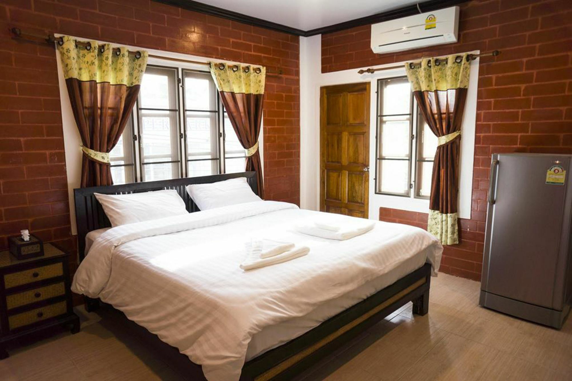 Summer Guesthouse And Hostel Ko Tao Exterior foto
